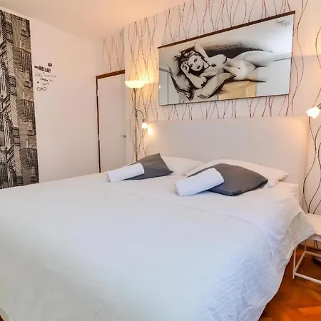 Apartment Centroom